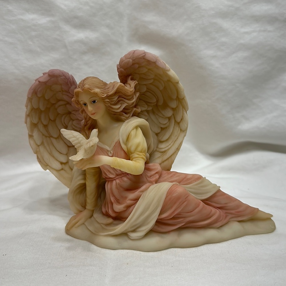 Angel sculpture